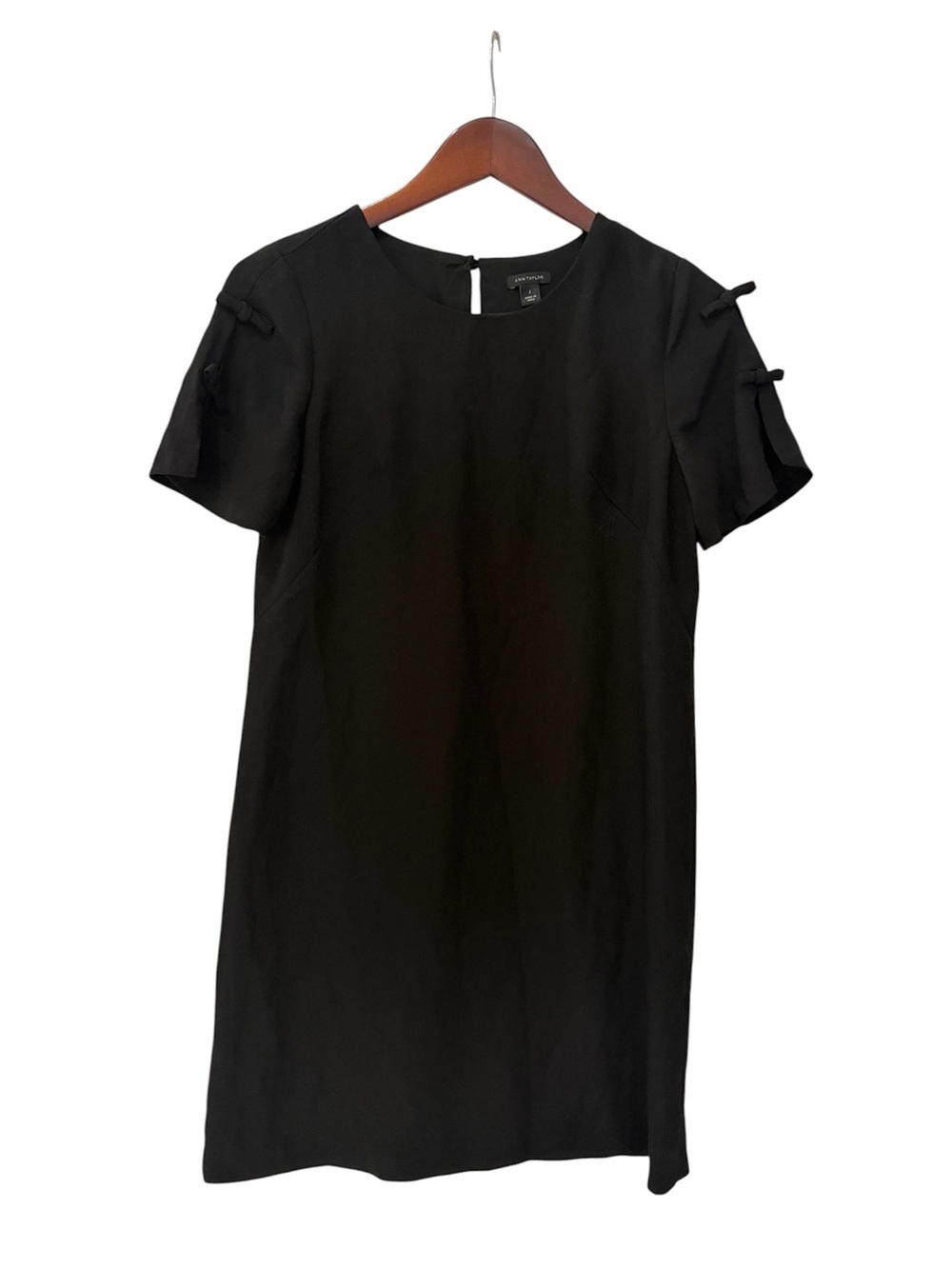 Ann Taylor Black Shift Dress Size 2 Bow Sleeve Detail Classic Work Dress